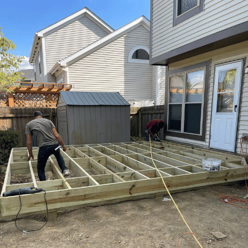 Floating deck installation in Columbus, OH – stylish, durable, and perfect for any backyard space.